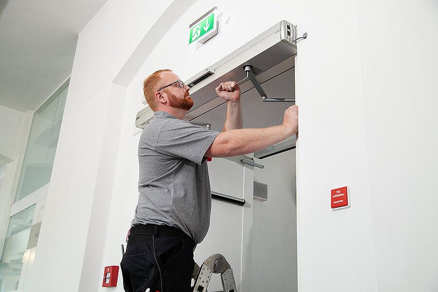Fast Door Closer Repairs